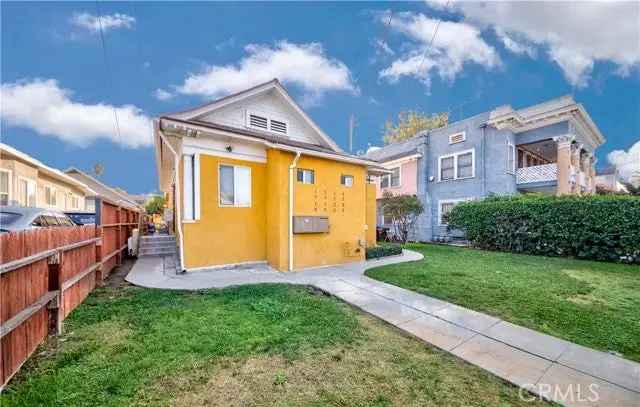 Multi-family house For Sale in Los Angeles, California