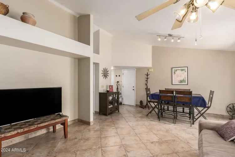 Single-family house For Sale in 2005, West Columbine Drive, Phoenix, Arizona