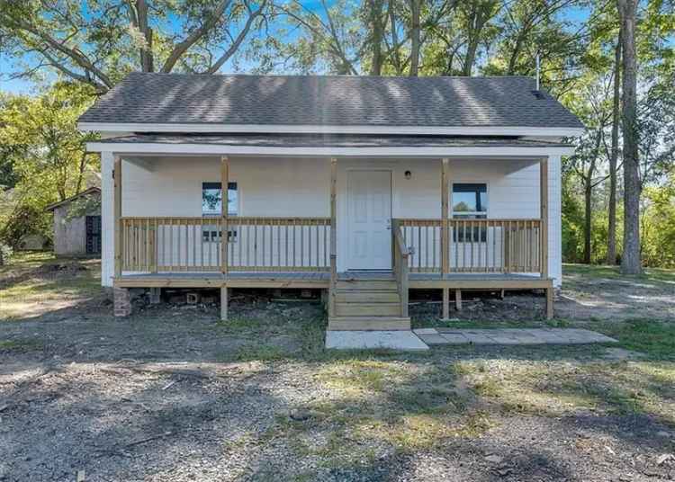 Single-family house For Sale in 5361, North Main Street, Acworth, Georgia