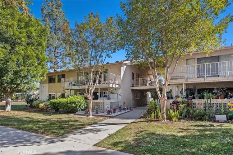 Co-op For Sale in 548, Via Estrada, Laguna Woods, California