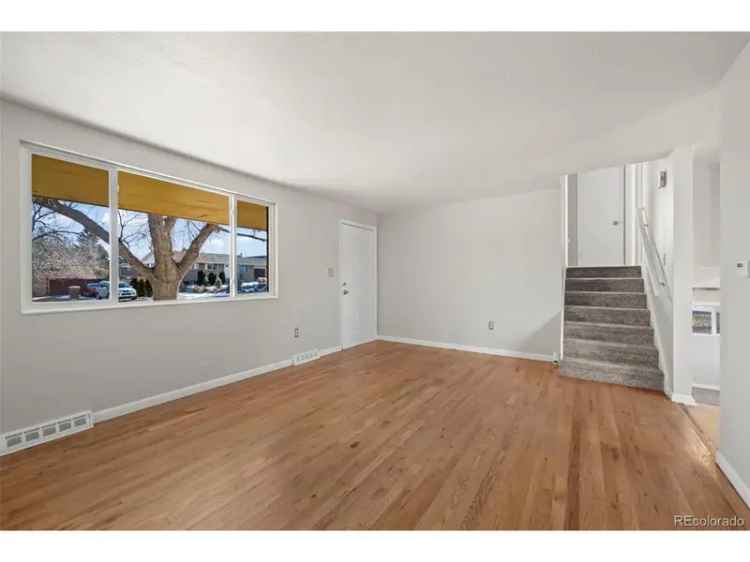 Multi-family house For Sale in 445, South Oak Street, Lakewood, Colorado