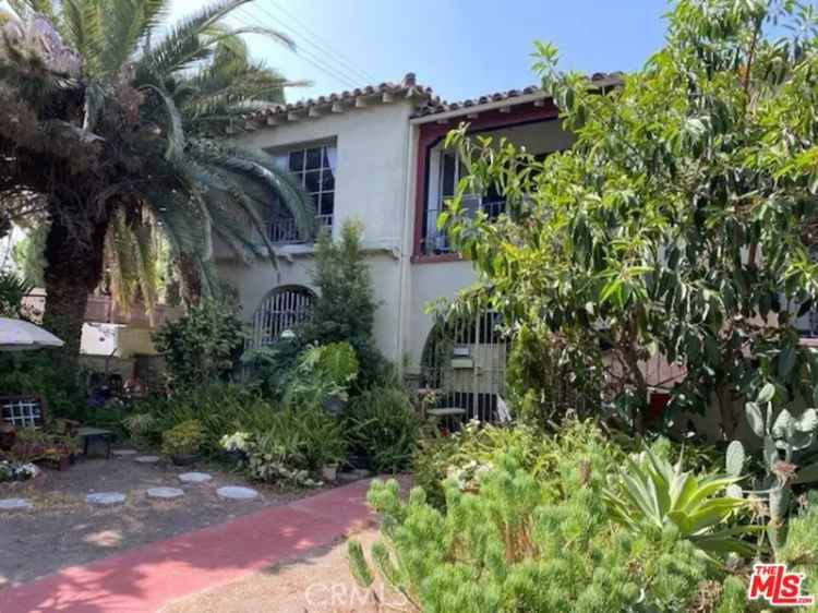 Multi-family house For Sale in 6064, Horner Street, Los Angeles, California