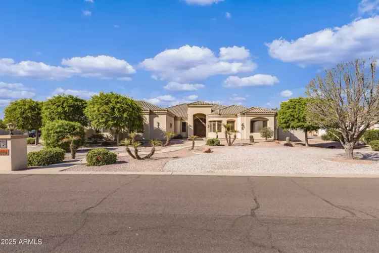 Single-family house For Sale in 19914, East Calle De Flores, Queen Creek, Arizona