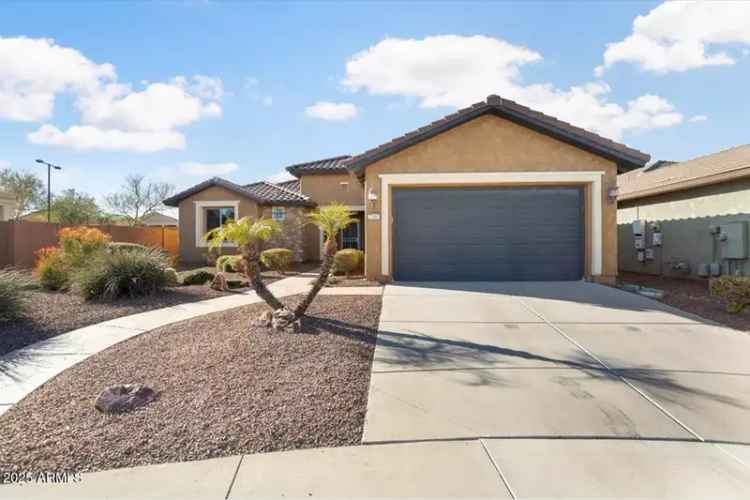 Single-family house For Sale in 27087, West Yukon Drive, Buckeye, Arizona