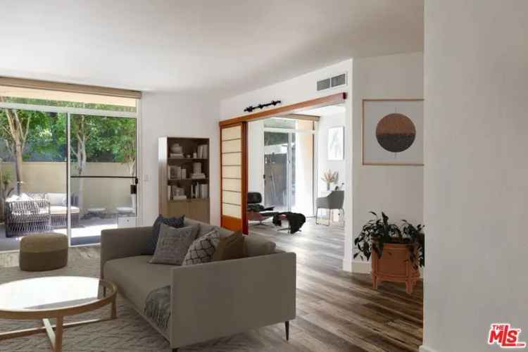 Condo For Sale in 600, West 9th Street, Los Angeles, California