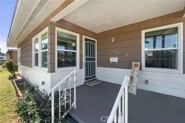 Single-family house For Sale in 5621, Fullerton Avenue, Buena Park, California