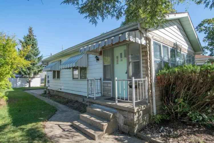 Single-family house For Sale in 720, West Marion Street, Mishawaka, Indiana