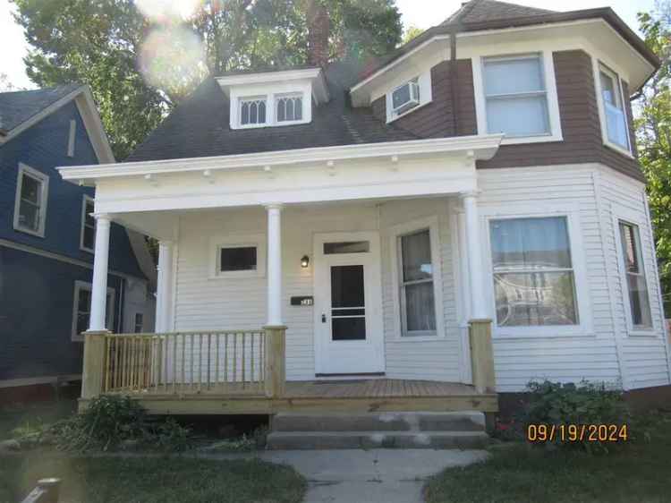 Single-family house For Sale in 231, Richmond Avenue, Richmond, Indiana