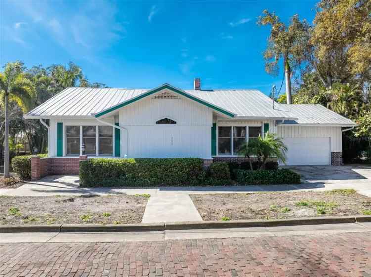 Single-family house For Sale in 227, Harvey Street, Punta Gorda, Florida