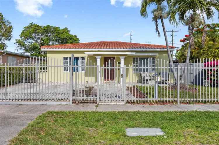 Single-family house For Sale in 200, Southwest 61st Avenue, Miami, Florida