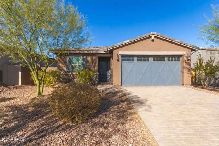 Single-family house For Sale in 17694, West Pinnacle Vista Drive, Surprise, Arizona