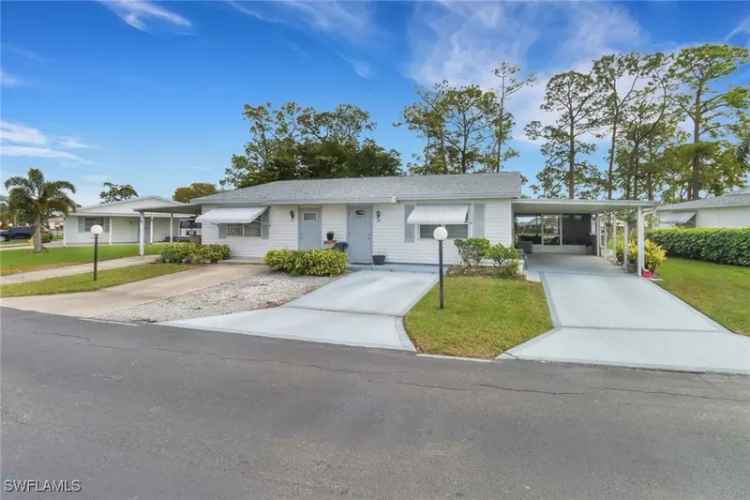 Single-family house For Sale in 24, Pinewood Boulevard, Lehigh Acres, Florida