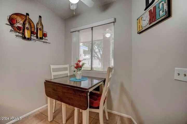 Single-family house For Sale in 10978, West Coggins Drive, Sun City, Arizona