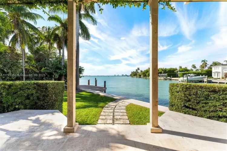 Single-family house For Sale in 6500, North Bay Road, Miami Beach, Florida