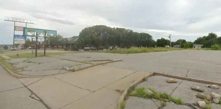 Land For Sale in 203, Southwest Sheridan Road, Lawton, Oklahoma