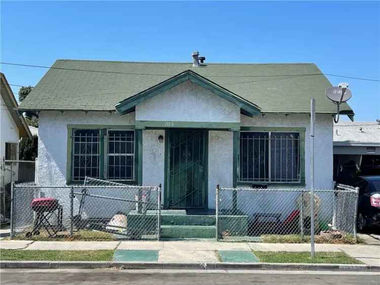 Multi-family house For Sale in Los Angeles, California