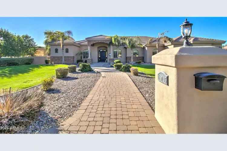 Single-family house For Sale in 19735, East Sonoqui Boulevard, Queen Creek, Arizona