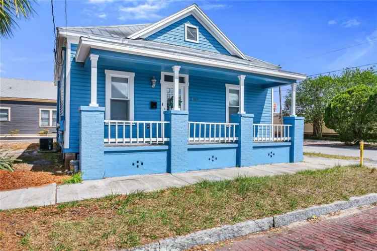 Single-family house For Sale in 2601, North 19th Street, Tampa, Florida