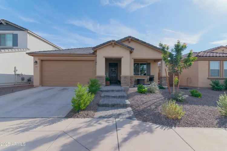 Single-family house For Sale in Phoenix, Arizona