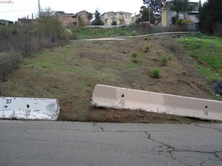 Land For Sale in Oakland, California