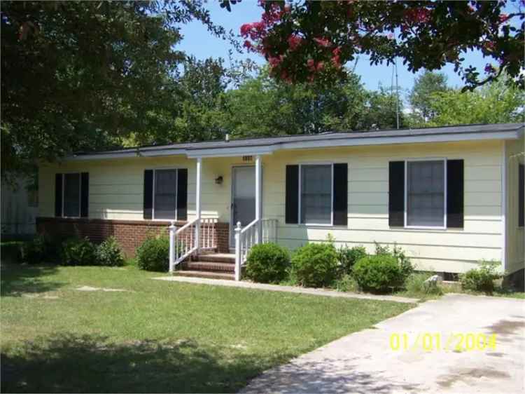 Single-family house For Sale in 1007, Swift Street, Albany, Georgia