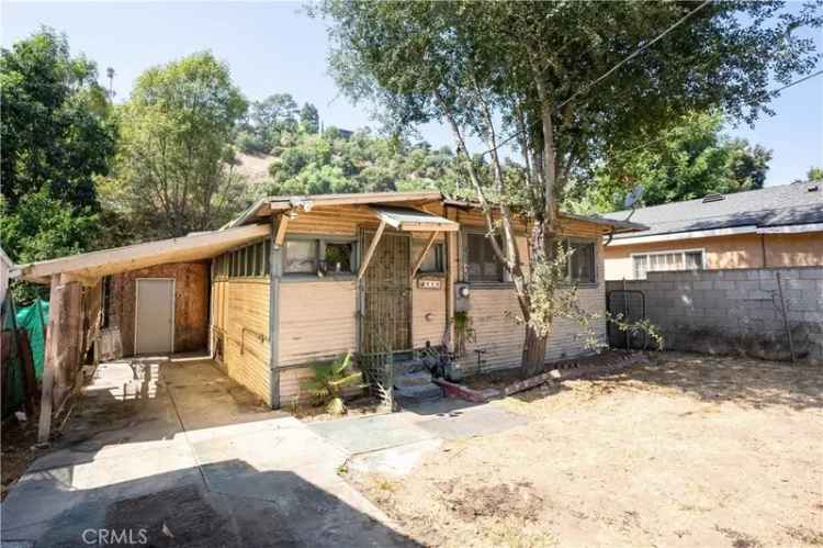 Single-family house For Sale in Los Angeles, California