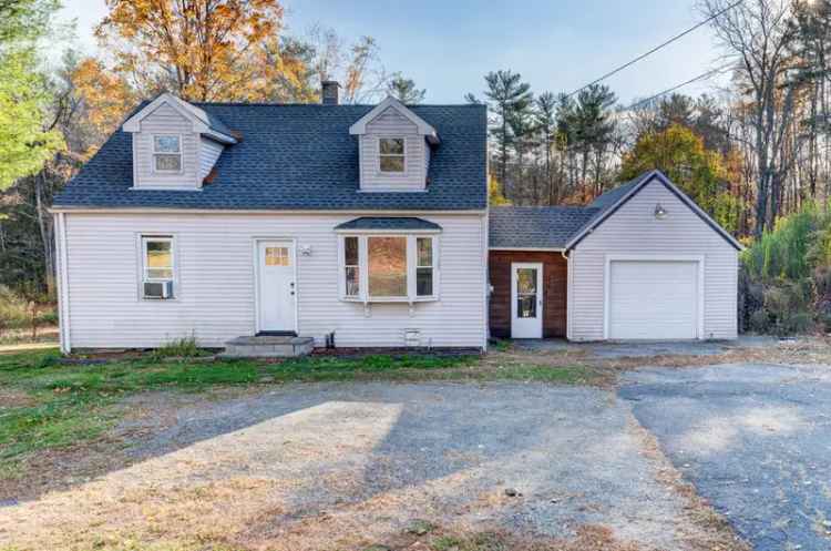 Single-family house For Sale in 3446, Torringford Street, Torrington, Connecticut