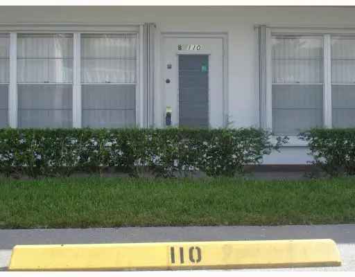 Condo For Sale in 110, Wellington Circle, Florida