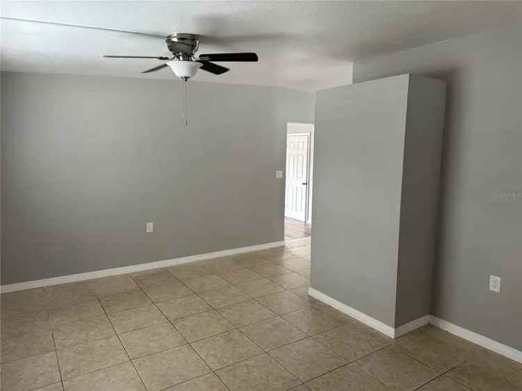 Single-family house For Sale in 805, 64th Avenue North, Saint Petersburg, Florida