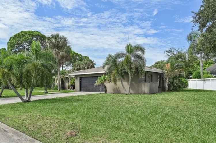 Single-family house For Sale in South Bradenton, Florida