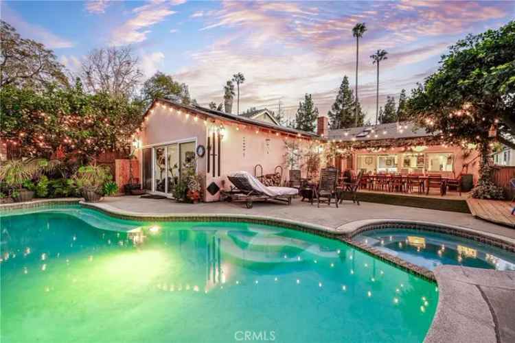 Single-family house For Sale in 20211, Runnymede Street, Los Angeles, California