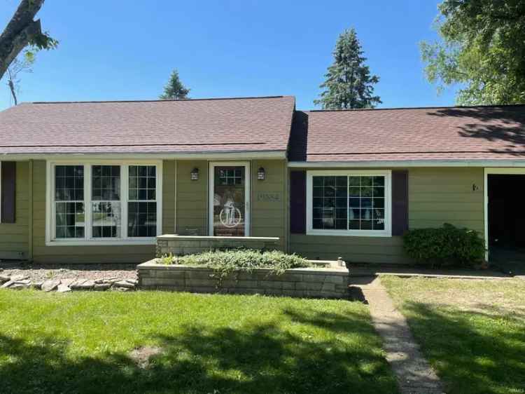 Single-family house For Sale in 19884, Pasadena Avenue, South Bend, Indiana