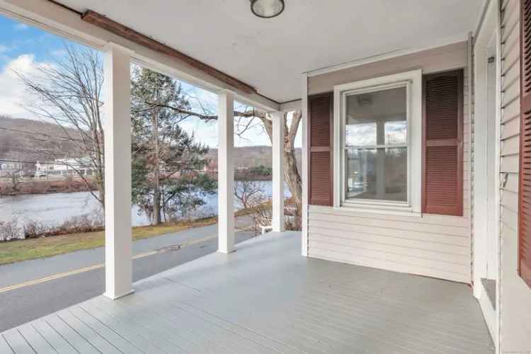 Single-family house For Sale in 16, Woodside Avenue, Seymour, Connecticut