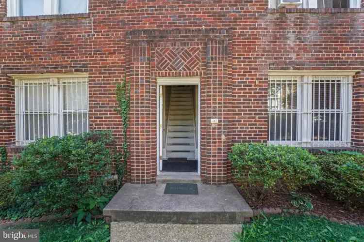 Multi-family house For Sale in 1721, H Street Northeast, Washington, District of Columbia