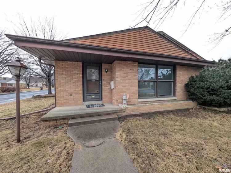 Single-family house For Sale in 813, West Forrest Hill Avenue, Peoria, Illinois