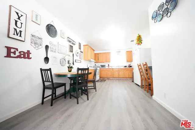 Multi-family house For Sale in 1239, Gordon Street, Los Angeles, California