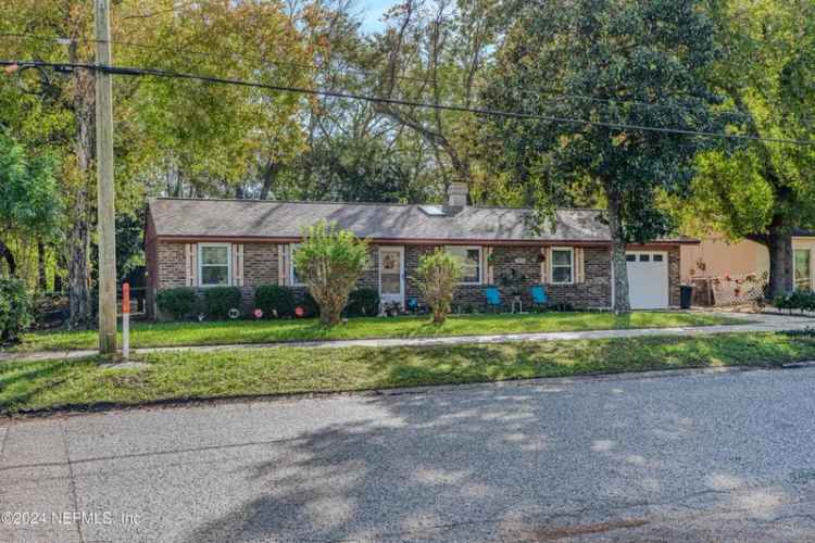 Single-family house For Sale in Jacksonville, Florida