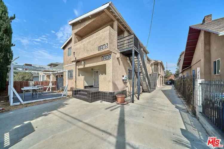 Multi-family house For Sale in 1281, West 35th Street, Los Angeles, California