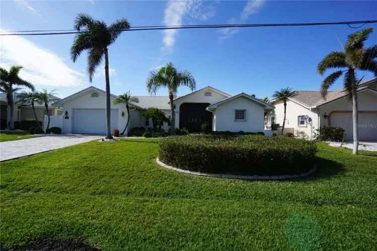 Single-family house For Sale in 506, Monaco Drive, Punta Gorda, Florida