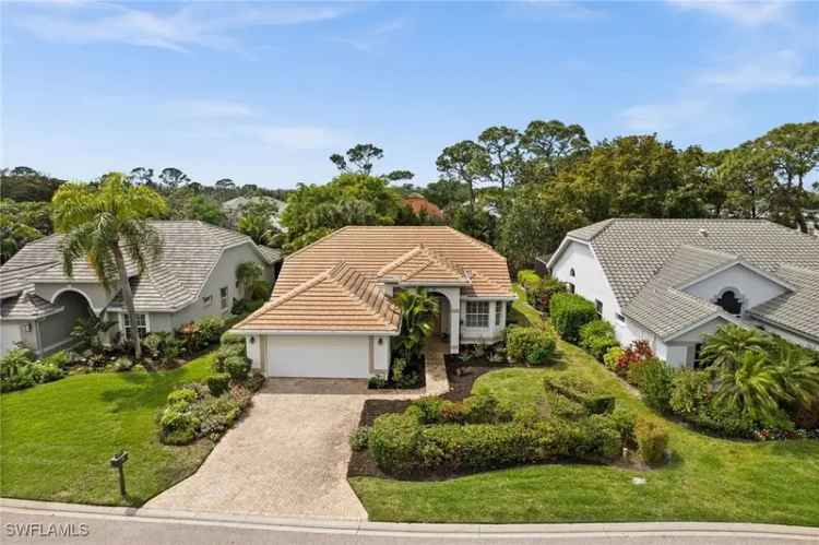 Single-family house For Sale in Bonita Springs, Florida