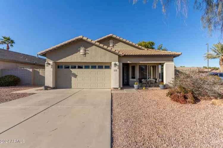 Single-family house For Sale in 3820, East Waterman Street, Gilbert, Arizona