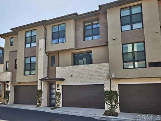 Condo For Sale in 2779, Via Alta Place, San Diego, California