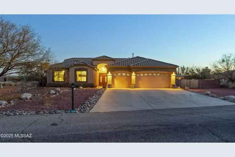 Single-family house For Sale in 13800, East Cienega Creek Drive, Vail, Arizona