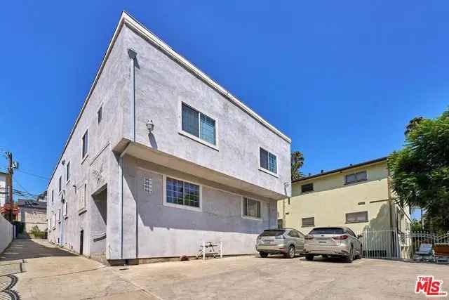 Multi-family house For Sale in Los Angeles, California