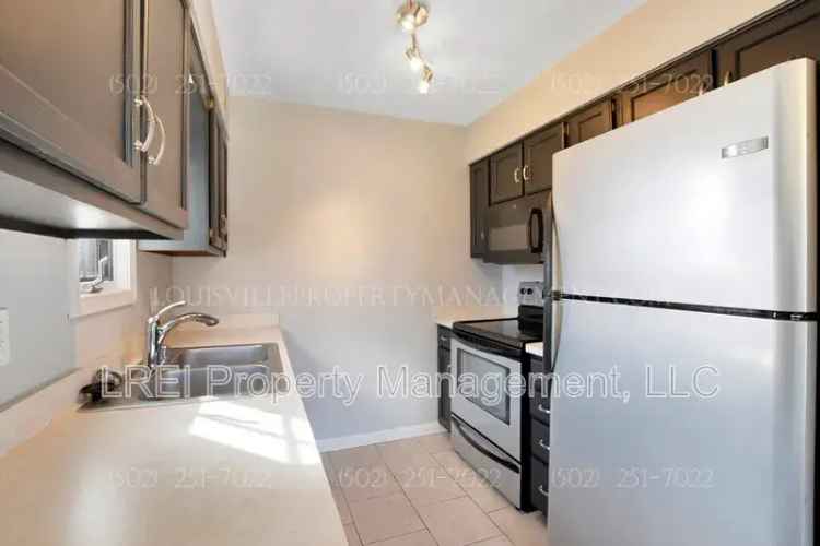 2 Bedroom Condo for Rent in St Matthews