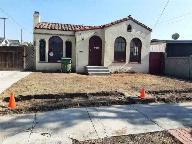 Single-family house For Sale in Los Angeles, California