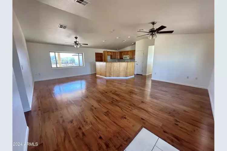 Single-family house For Sale in Wickenburg, Arizona