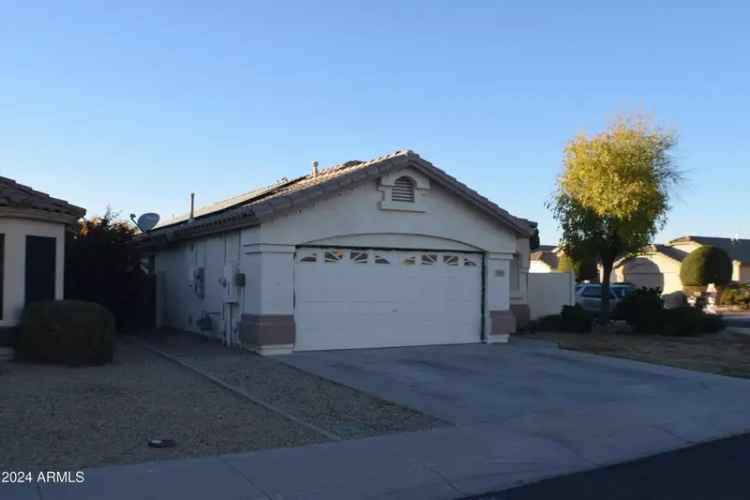 Single-family house For Sale in 17134, North Eureka Trail, Surprise, Arizona