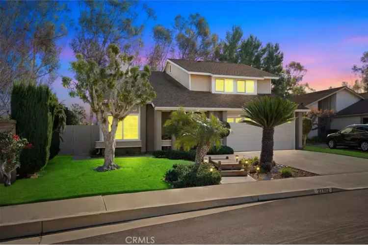 Single-family house For Sale in 22102, Cosala, Mission Viejo, California