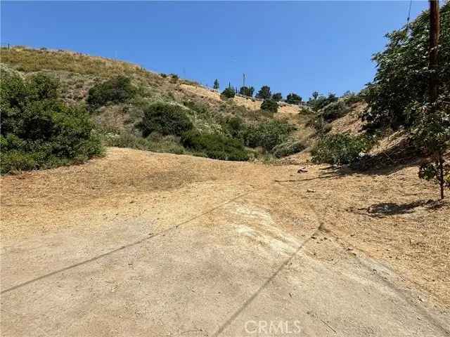 Land For Sale in 8001, Denivelle Road, Los Angeles, California